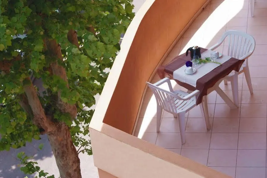 Aparthotel Residence Domus